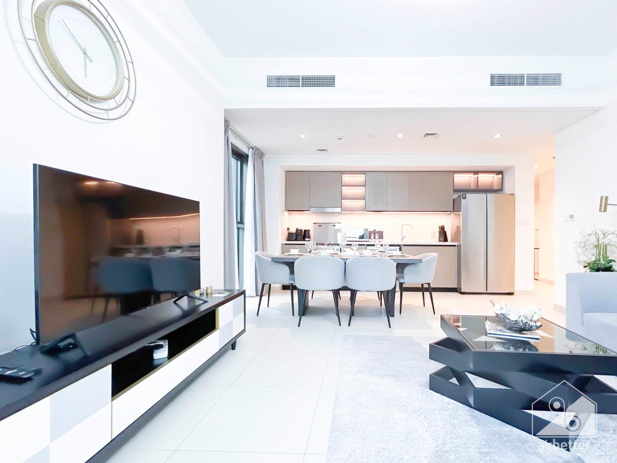 Апартаменты Luxury Burj Crown Downtown Balcony & View Дубай